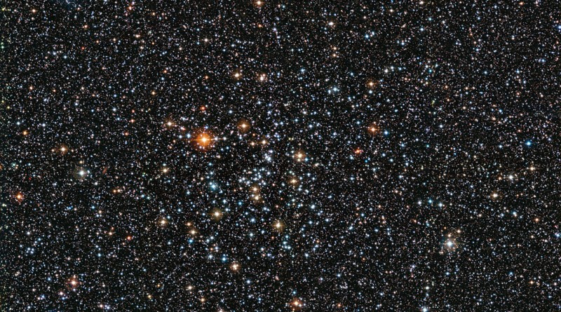 Las estrellas hermanas del cúmulo IC 4651