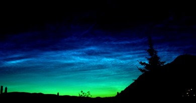 Nubes noctilucentes y auroras boreales desde Noruega