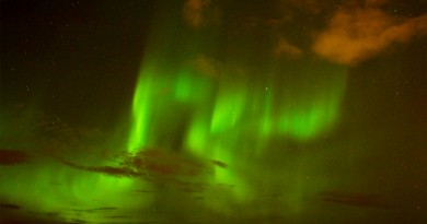 Auroras boreales desde Reikiavik, Islandia