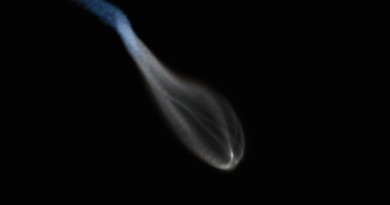 Foto del despegue del cohete Atlas V desde Florida, Estados Unidos