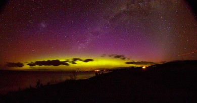 Auroras australes y la Vía Láctea desde Nueva Zelanda