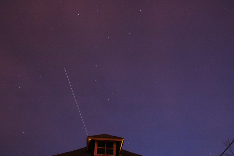 El paso de la ISS y la constelación de la Osa Mayor