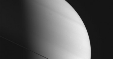 Foto de Saturno tomada por la sonda Cassini (8-noviembre-2015)