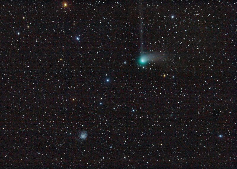 El Cometa C/2013 US10 Catalina y la Galaxia Espiral M101