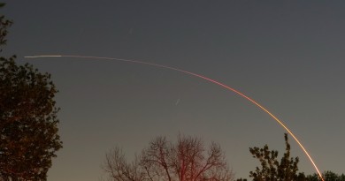 Imagen del lanzamiento del cohete Atlas V desde Florida, Estados Unidos