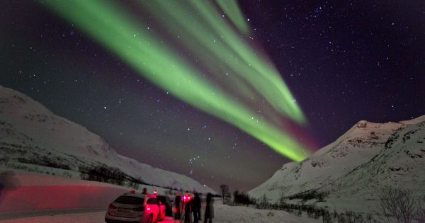 Auroras boreales boreales desde Kvaløya, Noruega