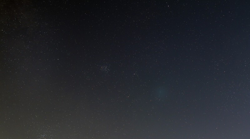 Imagen del Cometa 252P/LINEAR y los cúmulos abiertos M6 y M7