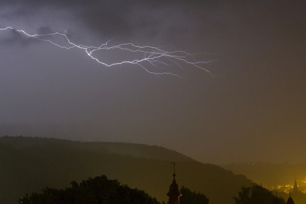 Tormenta eléctrica en Sajonia, Alemania