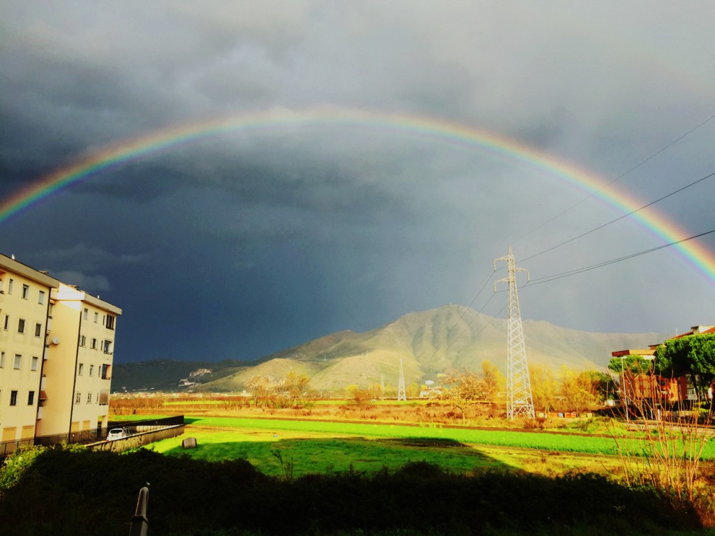 Arcoíris desde Campania, Italia