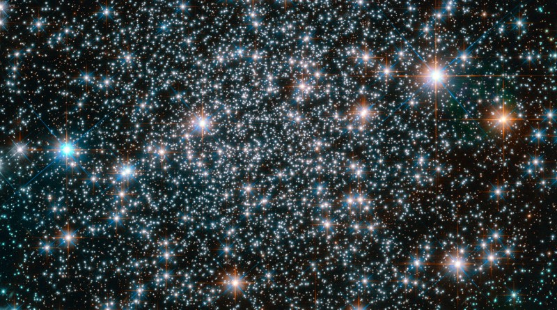 El cúmulo globular NGC 6496: hogar de estrellas ricas en metales