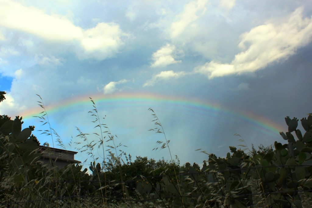 Arcoíris supernumerario desde el sur de Italia