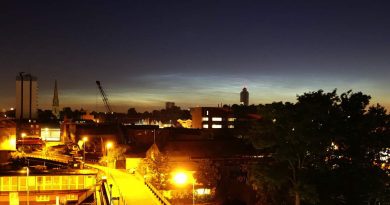 Nubes noctilucentes desde Brentford, Inglaterra