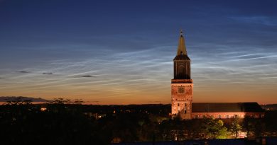 Nubes noctilucentes desde Turku, Finlandia