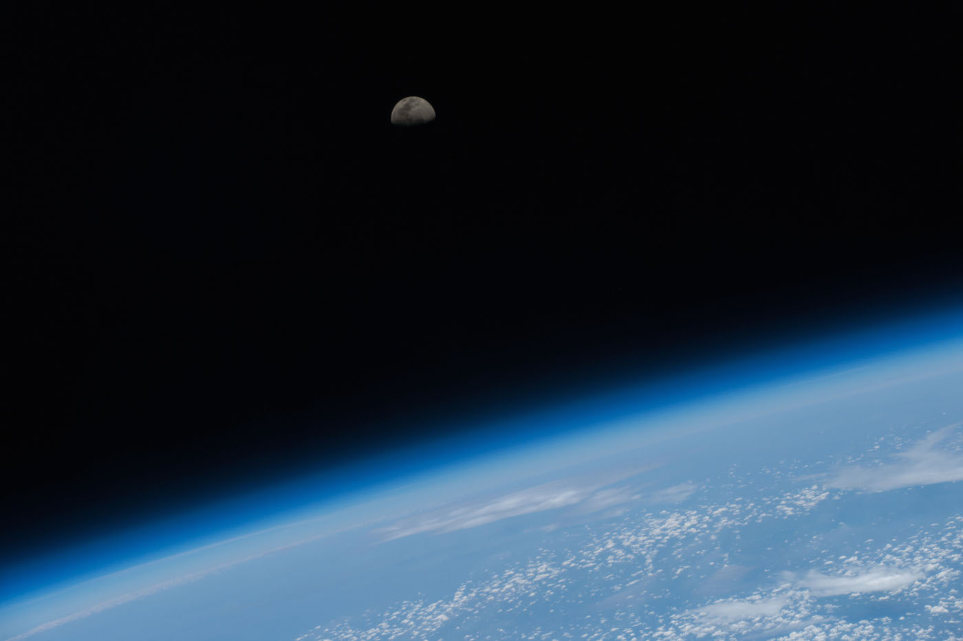 La Luna desde la Estación Espacial Internacional