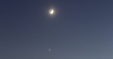 La Luna y Venus desde Emmerich am Rhein, Alemania