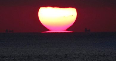 La puesta de Sol desde Estambul, Turquía