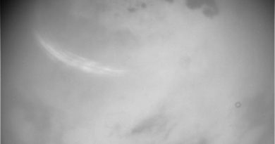 Imagen de Titán tomada por la sonda Cassini (31-diciembre-2016)