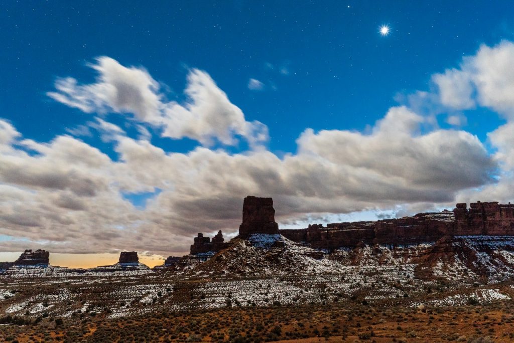 Venus sobre el Valle de los Dioses (Utah, Estados Unidos)