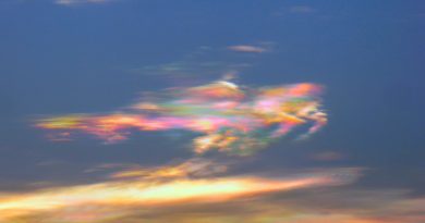 Foto de nubes iridiscentes desde Zimbabue