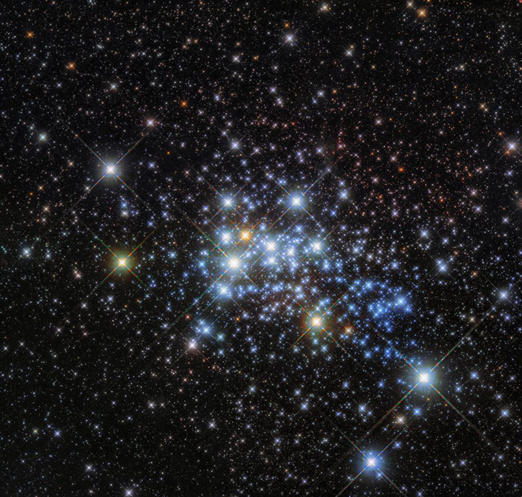 Westerlund 1, el hogar de una estrella hipergigante