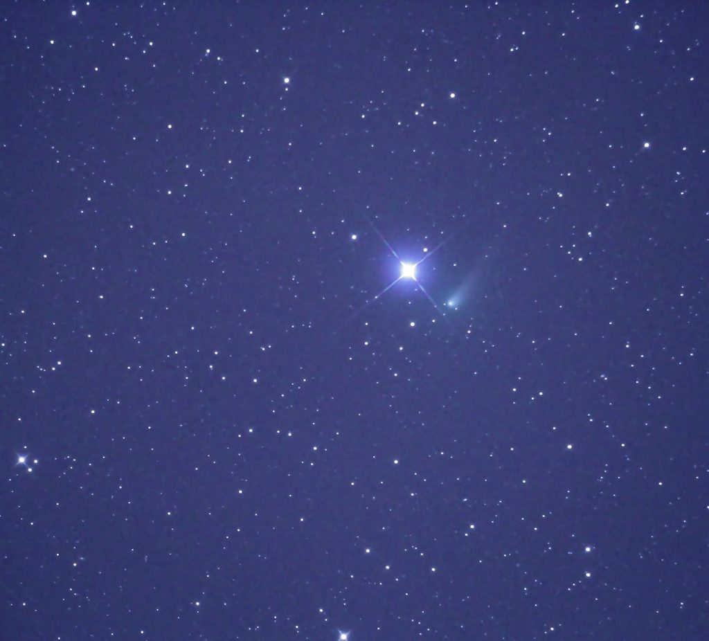 Foto del Cometa C/2015 V2 (Johnson) tomada el 3 de marzo de 2017