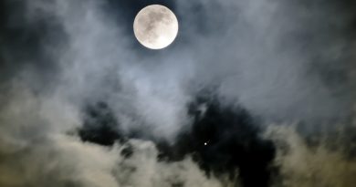 La Luna y Júpiter desde Poznań, Polonia