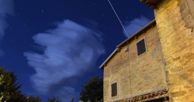 El paso de la Estación Espacial Internacional desde Monzuno, Italia