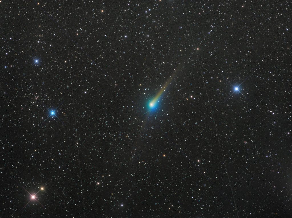 Foto del Cometa C/2015 V2 (Johnson)
