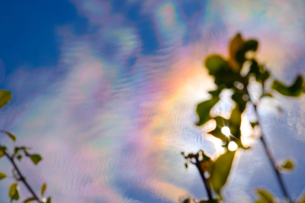 Nubes iridiscentes desde Inari, Finlandia