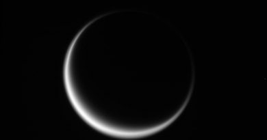 Imagen de Titán tomada por la sonda Cassini el 18 de junio