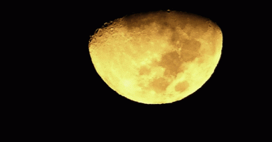 La puesta de la Luna desde Mutare, Zimbabue