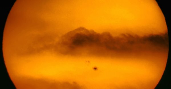 Foto del Sol tomada al atardecer desde Treviso, Italia