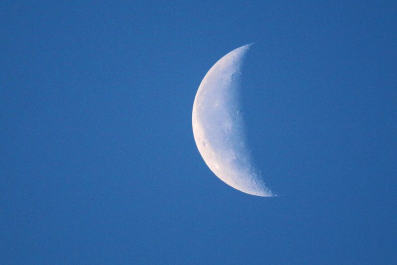 La Luna gibosa menguante desde Arenys de Munt, Barcelona