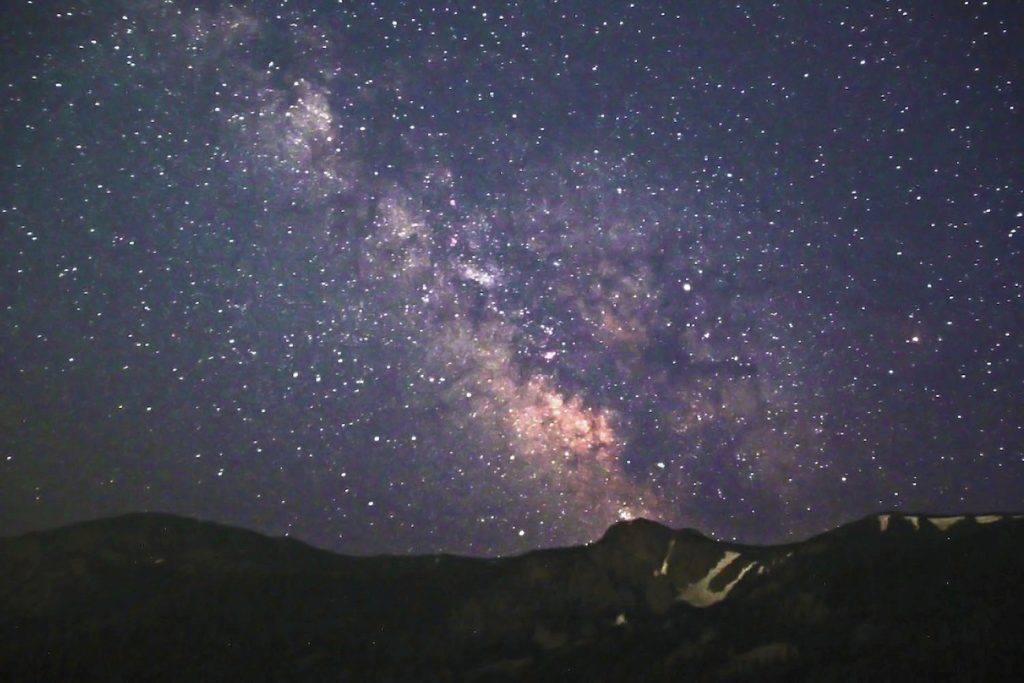 La Vía Láctea desde Lagos Mammoth, California