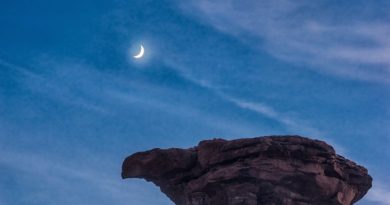 La Luna desde Bluff, Utah, Estados Unidos