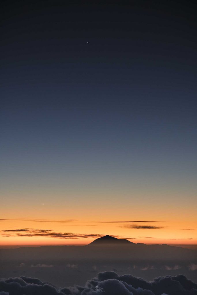 Fotografía de Venus y el Teide (Tenerife, España)