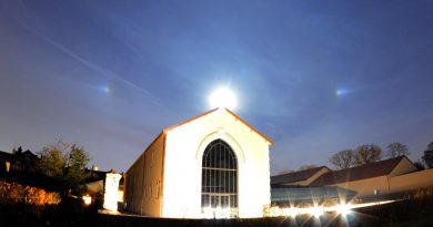 La Luna y dos paraselenes desde Francia