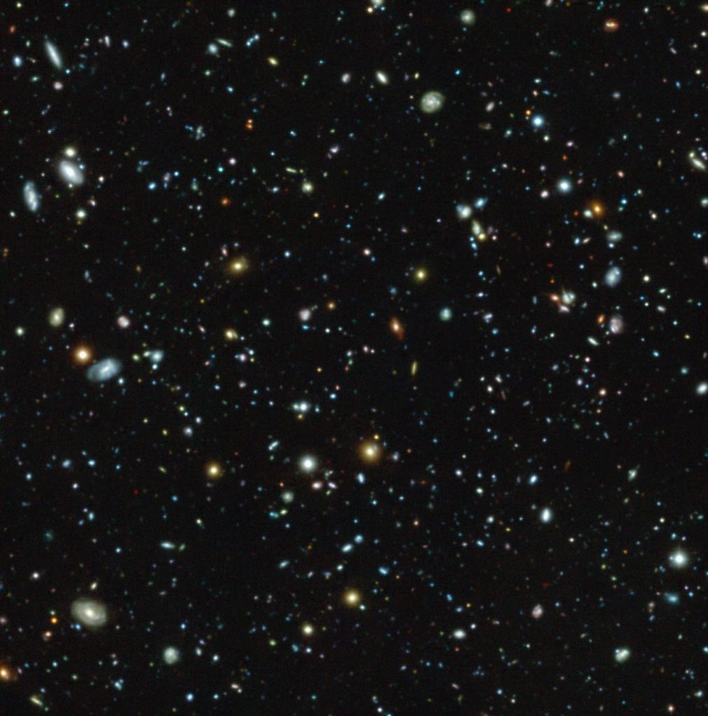Observando en las zonas inexploradas del Campo Ultraprofundo del Hubble