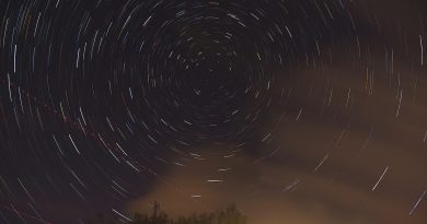 Imagen de rastro de estrellas desde Arenys de Munt, Barcelona