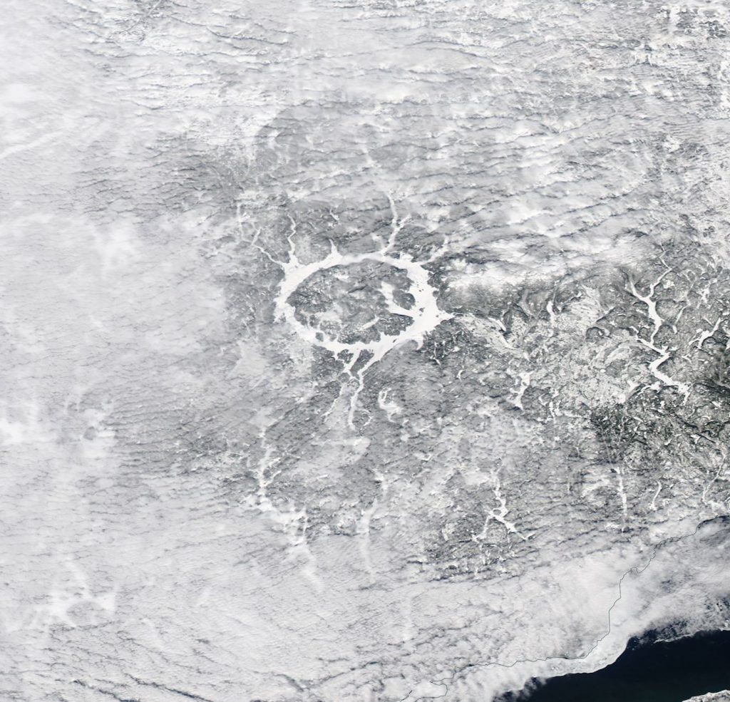 El Lago Manicouagan: uno de los cráteres de impacto más grandes que aún son visibles en la Tierra