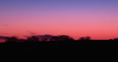 Venus y Mercurio fotografiados al atardecer en Nebraska, Estados Unidos