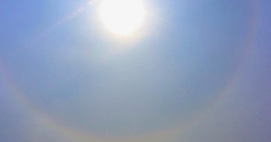 Halo solar fotografiado desde Burry Port, Gales