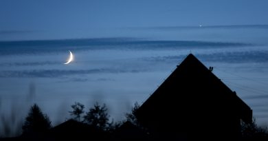 La Luna y Venus desde Swornegacie, Polonia