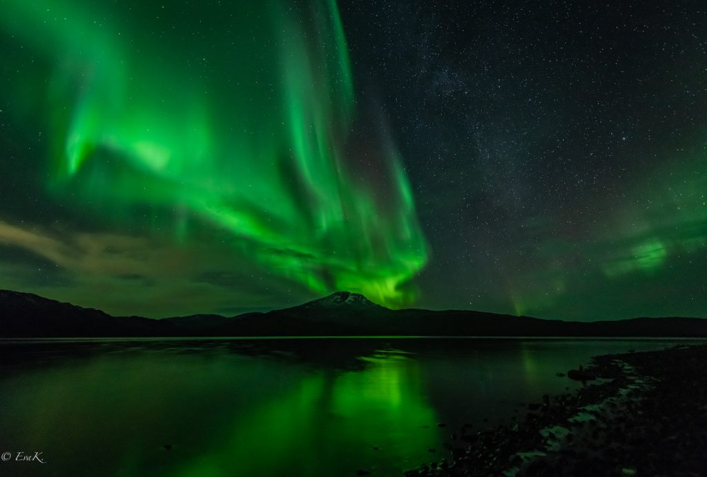Fotografía de auroras boreales tomada desde Tromsø, Noruega