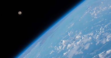 La Luna fotografiada desde la Estación Espacial Internacional