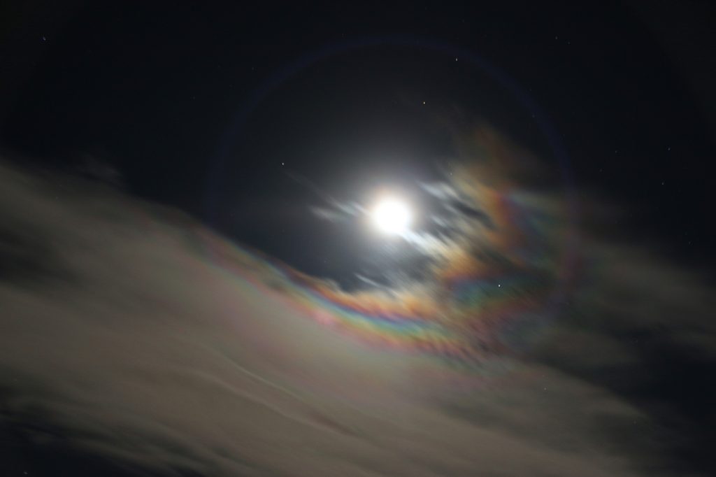 Corona lunar fotografiada desde Arenys de Munt, Barcelona