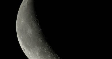 La Luna menguante fotografiada desde Washington, Estados Unidos