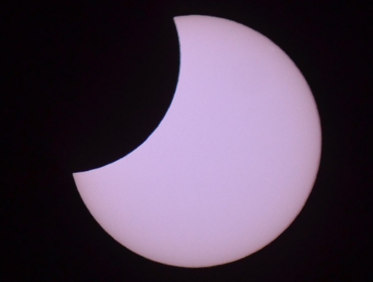 El eclipse parcial de Sol fotografiado desde Seúl, Corea del Sur
