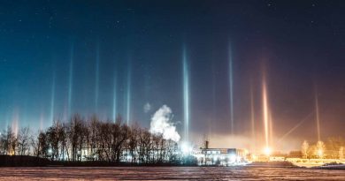 Pilares de luz fotografiados desde Nueva Hampshire, Estados Unidos