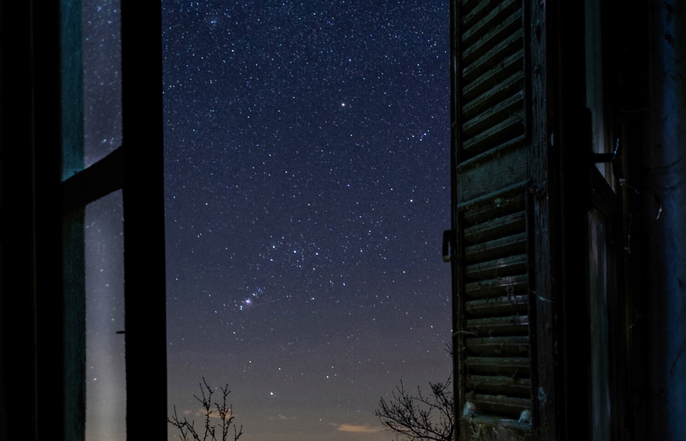 La constelación de Orión fotografiada desde Monzuno, Italia